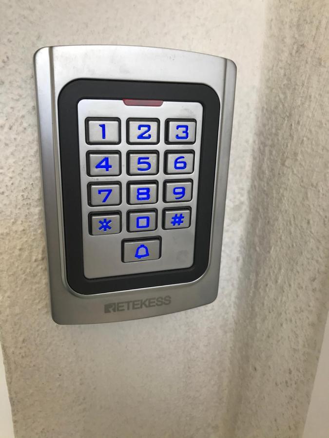Apartment Stockholm, Top Renoviert, 35Qm, Koeln Nah Bergisch Gladbach Buitenkant foto